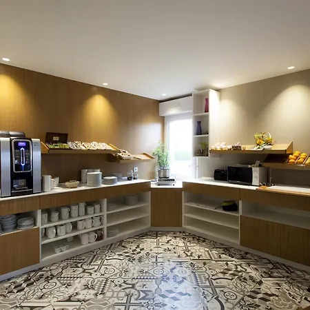 Alysson Hotel Oloron-Sainte-Marie