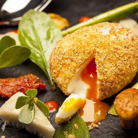 Alysson Oloron-Sainte-Marie