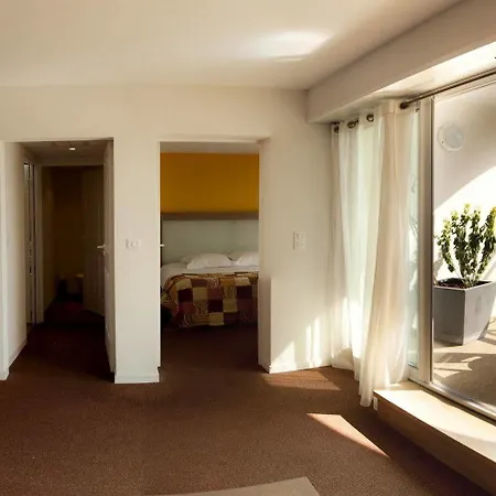 Alysson Szálloda Oloron-Sainte-Marie