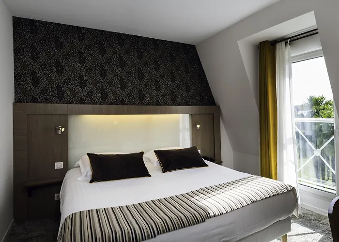 Alysson 4* 올롱생테마리